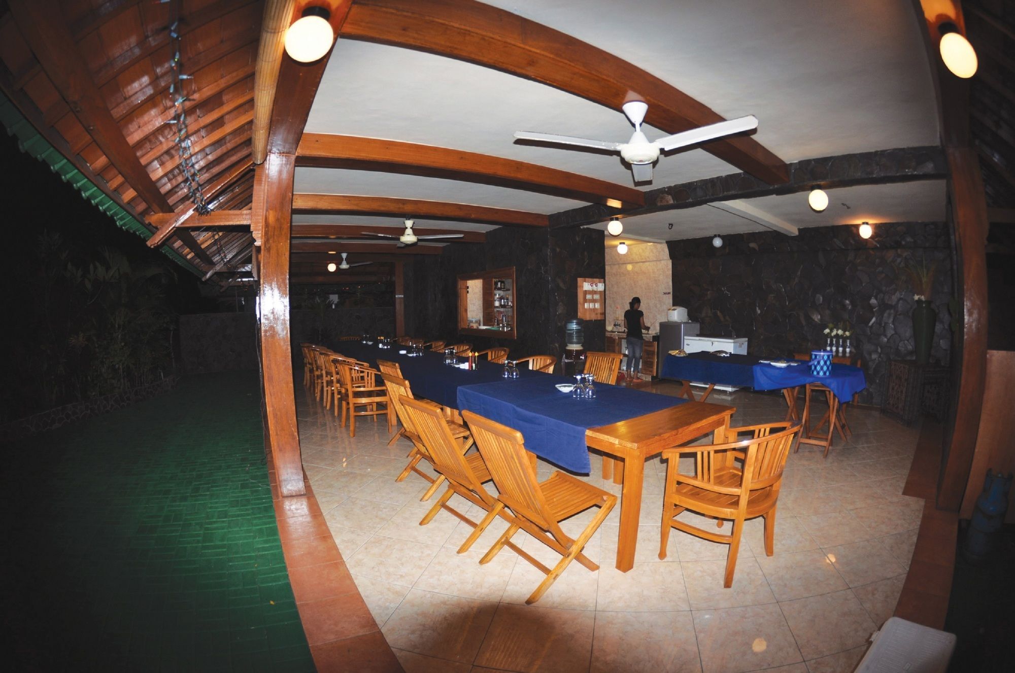 Tulamben Wreck Divers Resort y Restaurante Exterior foto